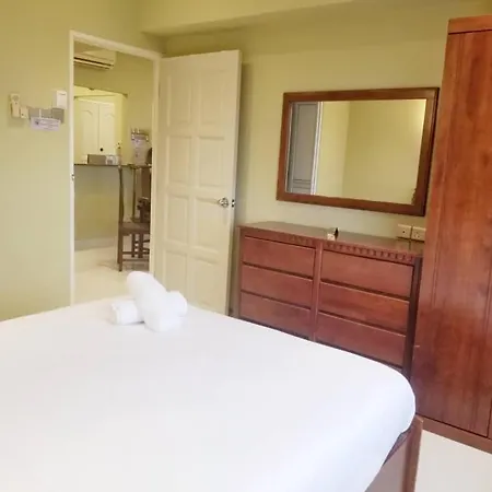 Vip Suite Seaview Batu Ferringhi 1003-2 Bedroom Room photo