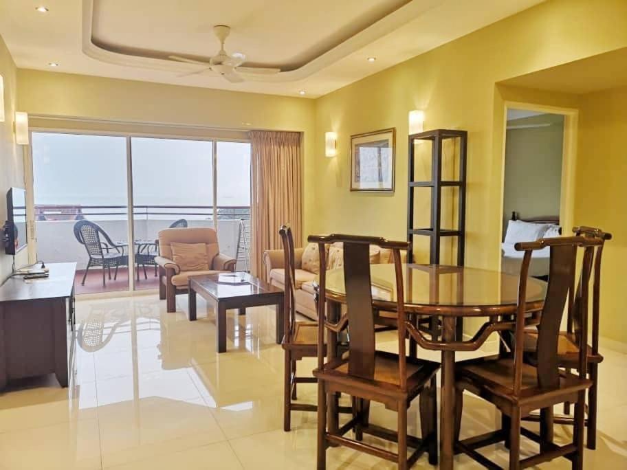 Vip Seaview 1003-2 Bedroom * Batu Ferringhi